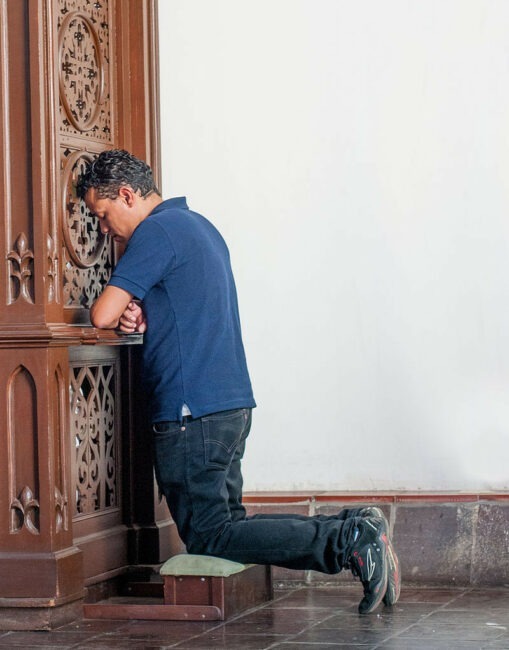 Confession : un homme se confesse d'avoir poussé sa femme à avorter.