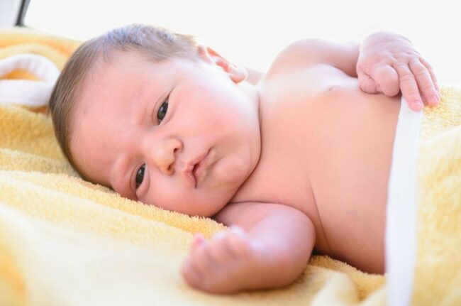 Bébé né sous X
